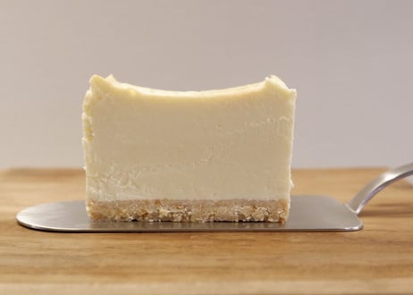 ■New York cheesecake / ニューヨークチーズケーキ（パウンド型/5〜6名様分）『しっとりさわやか』100年以上の歴史ある王道。