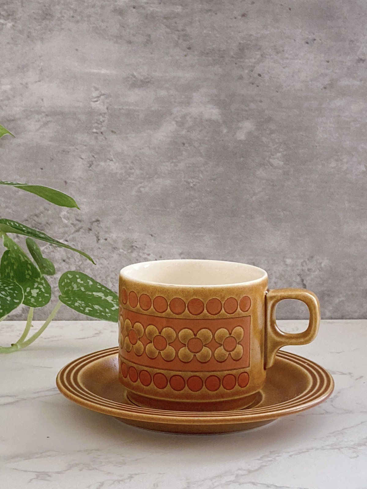 hornsea saffron デザートプレート hornsea saffron デザートプレート