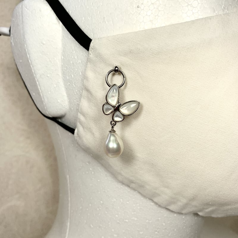 蝶モチーフ 白蝶貝＆【淡水】パール マスクチャーム | jewel mask ORO