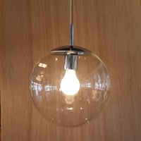 シャボン玉とんでる