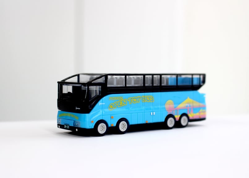 【新品·未使用】レトロ旅館バス☆プルバックカーセット 福岡オープントップバス プルバックカー 青 | にしてつバス ONLINESTORE