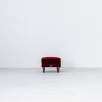 №1323_オリジナルロビーチェア「名古屋プレミアムモケットレッド