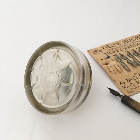 ink bottle / アンティークガラスインクボトル