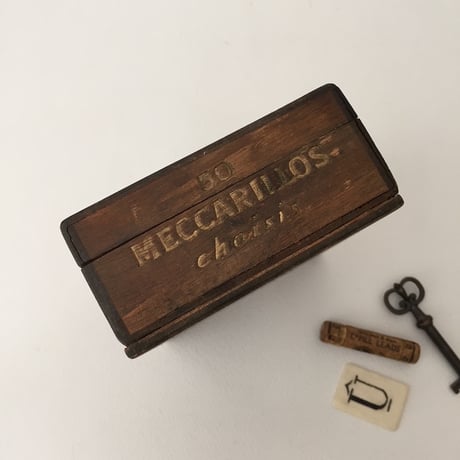 wooden box / アンティーク木箱