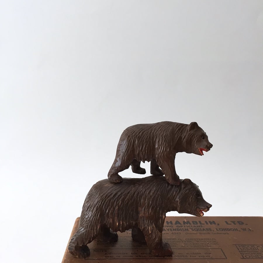 wooden bear / アンティーク木彫りのくま スイスベルン | cocon