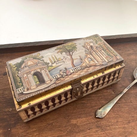biscuit tin ヴィンテージクッキー缶　アンティーク缶