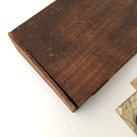 wooden box / アンティーク木箱