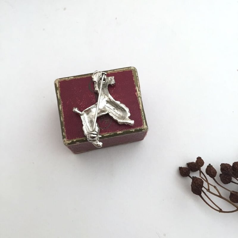 dog brooch アンティークプードルブローチ トイプードル メタル | cocon