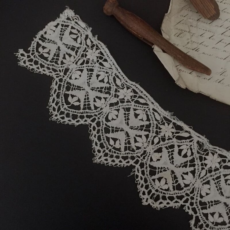 アンティークつけ襟 / 装飾レース | cocon