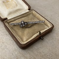 brooch　アンティークブローチ　クローバー　三つ葉