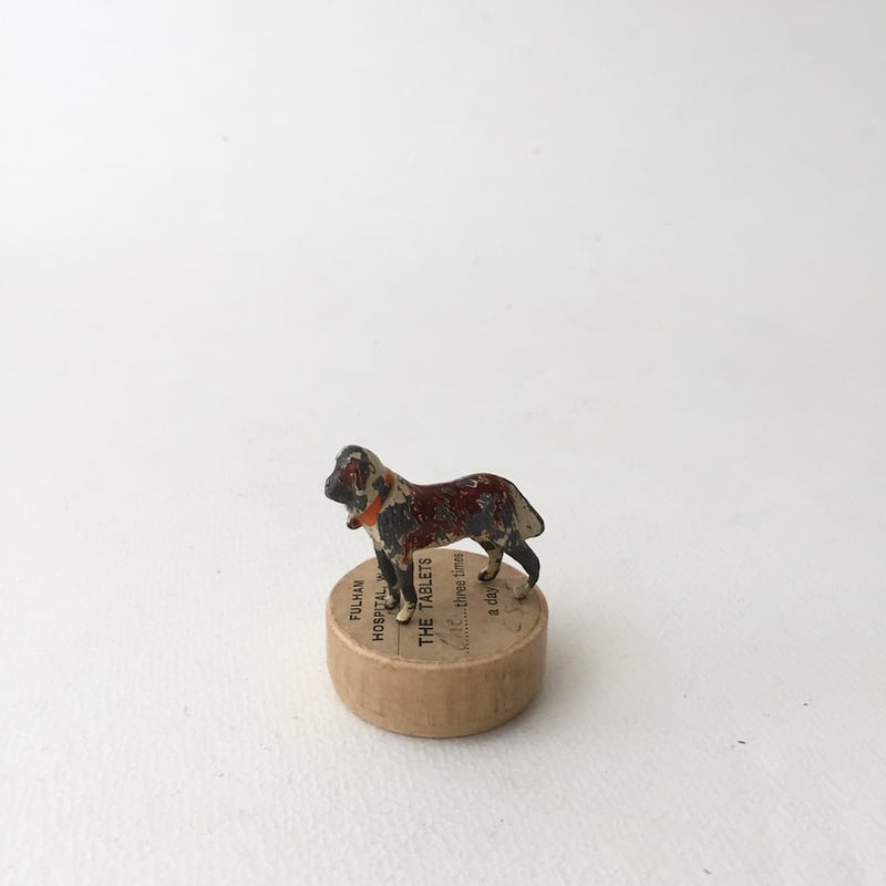 【廃盤品】スワロフスキー THE DOG フィギュリン 犬 スワロフスキー SWAROVSKI フィギュリン 干支 十二支 戌 Loyal