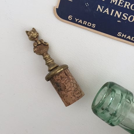 cat bottle stopper / アンティークねこのボトルストッパー チェシャ猫
