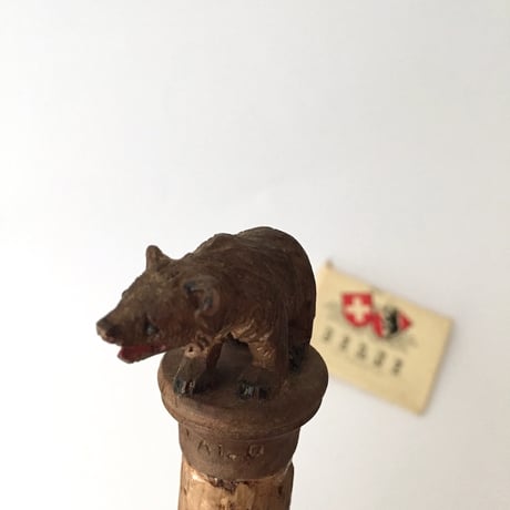 wooden bear / アンティーク木彫りのくま スイスベルン