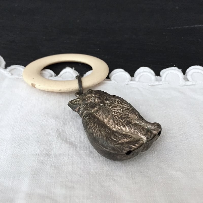 cat baby rattle / アンティーク猫のベビーラトル シルバーキャット