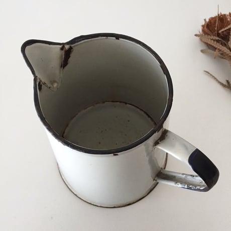 enamel jug / アンティークエナメルジャグ　ホーロージャグ