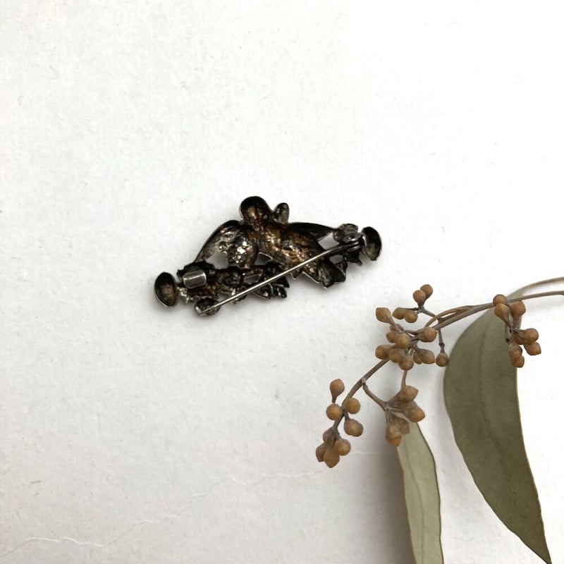 bird brooch アンティークバードブローチ 鳥モチーフ 親子鳥とお花 | cocon