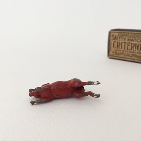 rabitt lead figure / 鉄のウサギフィギュリン