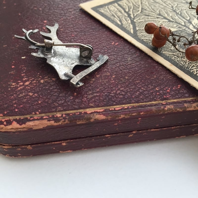 deer brooch / アンティーク鹿ブローチ 鹿モチーフ ヘッド アニマル