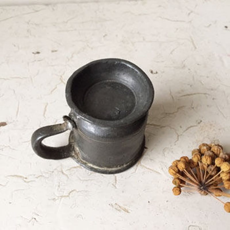 イギリスアンティーク 陶製 ウォータージャ ピューターリッド 1920年代グ イギリスアンティーク 陶製 ウォータージャ ピューターリッド