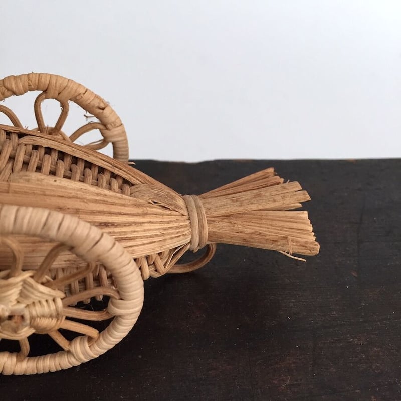 昭和の郷土玩具 はと車M 民芸品 アケビ | cocon