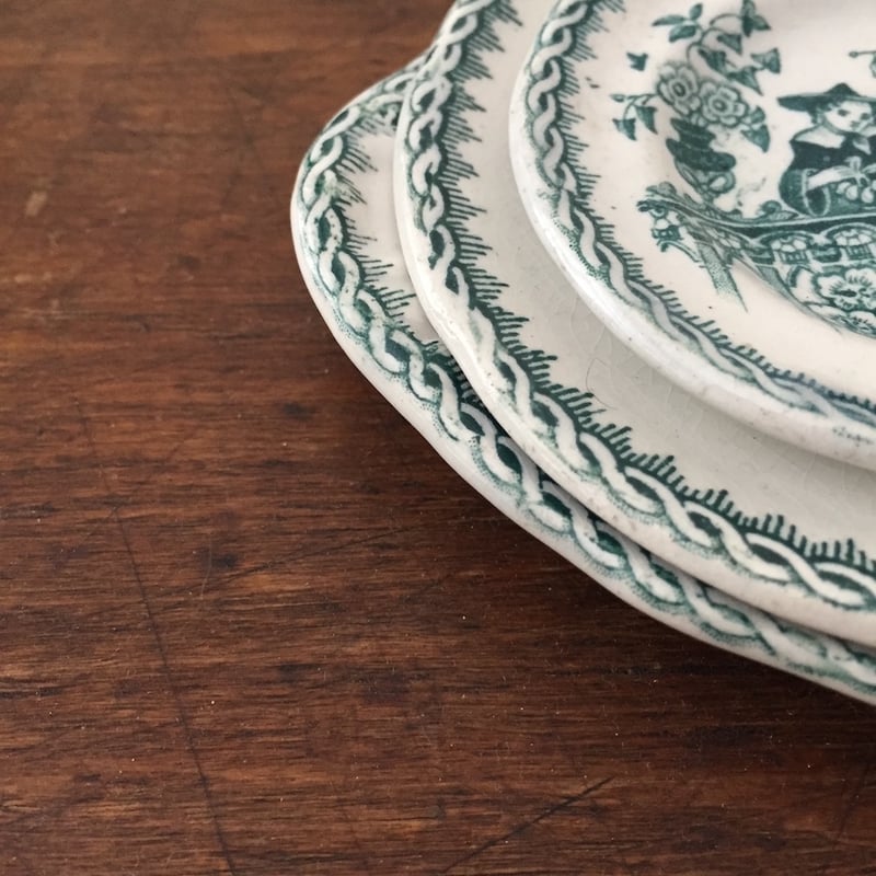 small plate / アンティーク小さなままごとプレート | cocon