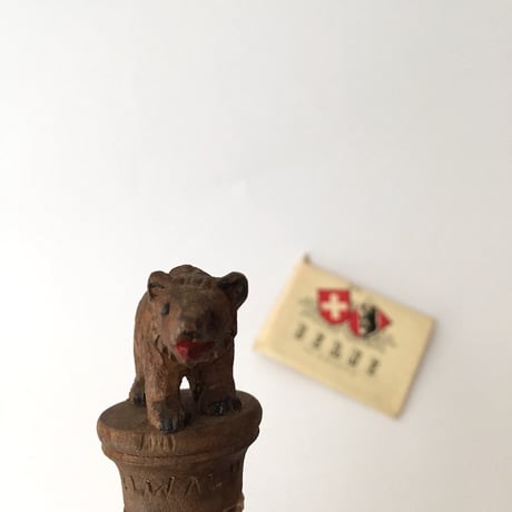 wooden bear / アンティーク木彫りのくま スイスベルン
