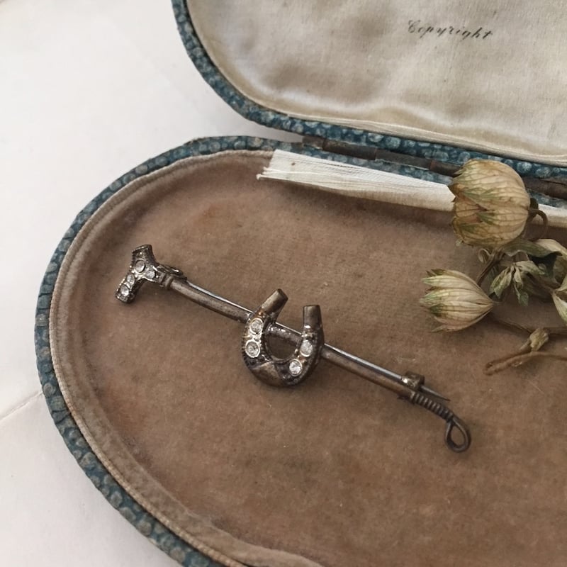 brooch / アンティークホースシューシルバーブローチ | cocon