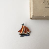 brooch / アンティークヨットのブローチ