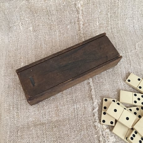 domino / アンティークドミノ