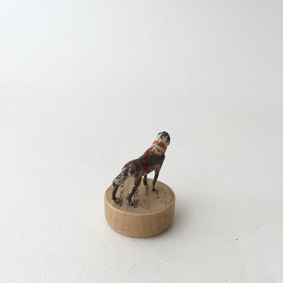 dog lead figure / 鉄の犬フィギュリン | cocon