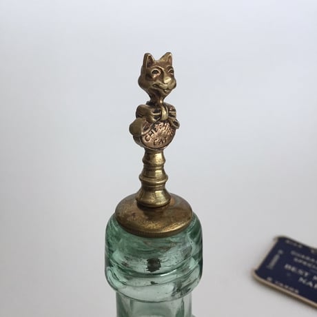 cat bottle stopper / アンティークねこのボトルストッパー チェシャ猫