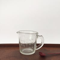 measure glass /  アンティークキッチンメジャーグラス