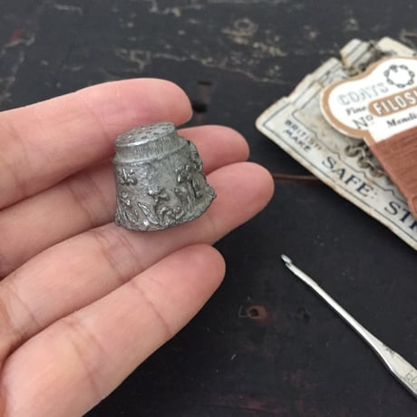 thimble / アンティーク指ぬき