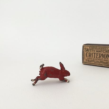 rabitt lead figure / 鉄のウサギフィギュリン