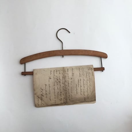 kids hanger　アンティークハンガー　木製バー付きハンガー  レトロ