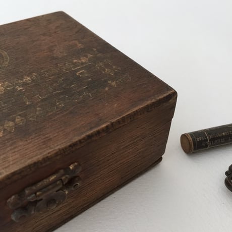 wooden box / アンティーク木箱