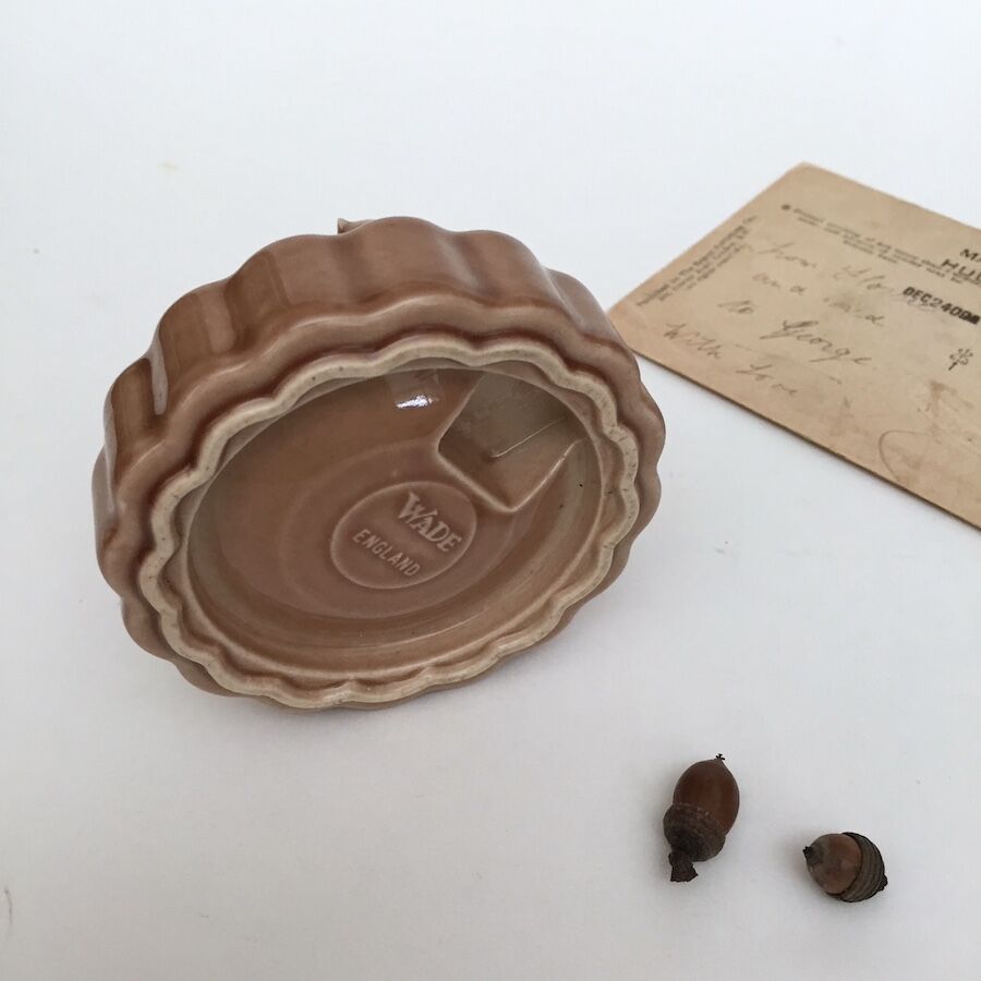 英国　WADE 窯　猫　フィギュリン　ウェイド　リングホルダー　小物入 英国 WADE 窯 猫 フィギュリン ウェイド リングホルダー 小物入