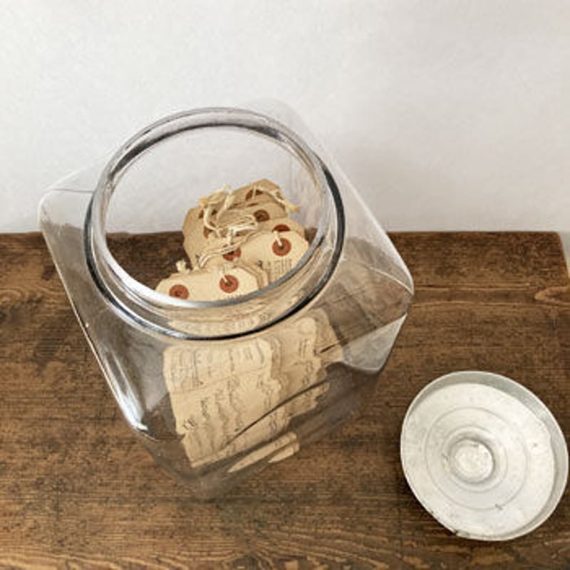 駄菓子屋ガラス瓶/フタ変形イタミあり/瓶とフタのみ Amazon.co.jp: 古い駄菓子瓶の蓋 大き目 内径約151mm 1119-2