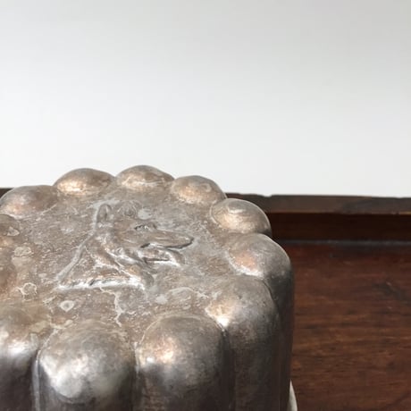 jerry mold /   アンティーク犬柄ゼリーモールド