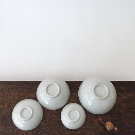 入れ子の白磁の器 / アンティークミニボウル