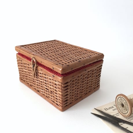 sawing basket / アンティークソーイングバスケット裁縫箱