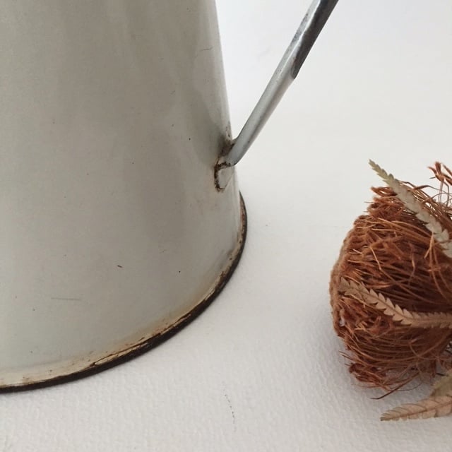 古い琺瑯のジャグ enamel jug / アンティークエナメルジャグ ホーロージャグ | cocon