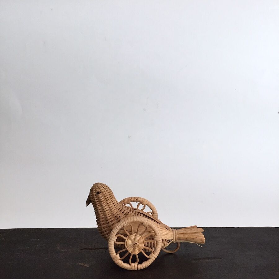 【激レア】平戸のあご車（トビウオ）郷土玩具（作者・上田昭典） みちのくの汽車-750x448.jpg