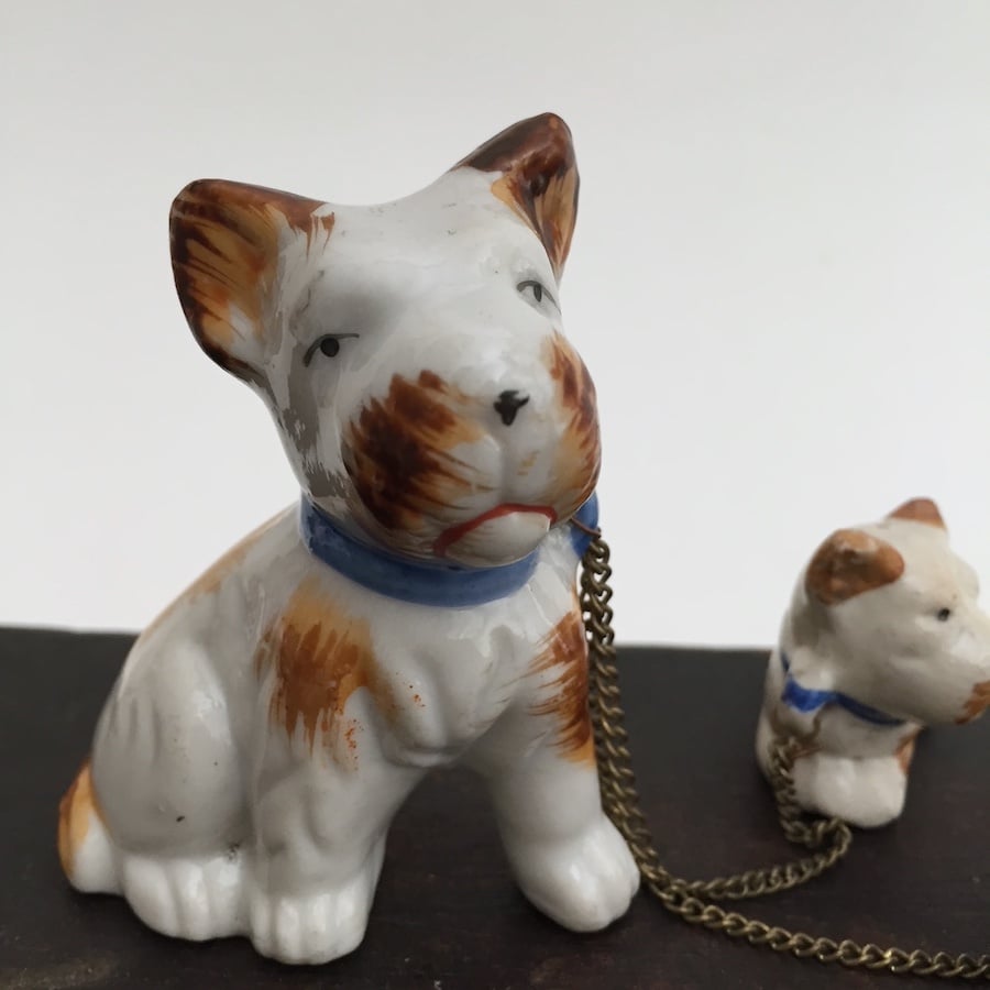 アンティーク/犬 イギリスから届いたビンテージの陶磁器、オールドイングリッシュ