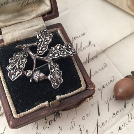 acorn brooch / アンティークシルバードングリブローチ
