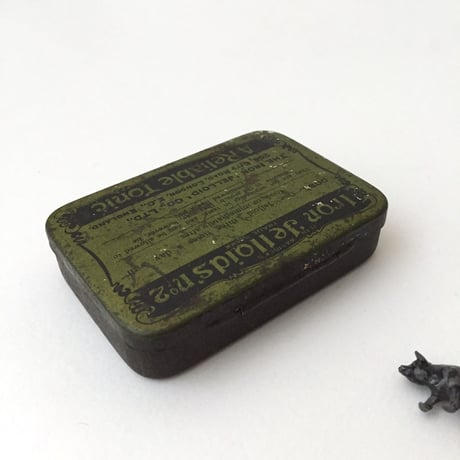 A Relliable tonic tin / アンティークイギリスティン缶
