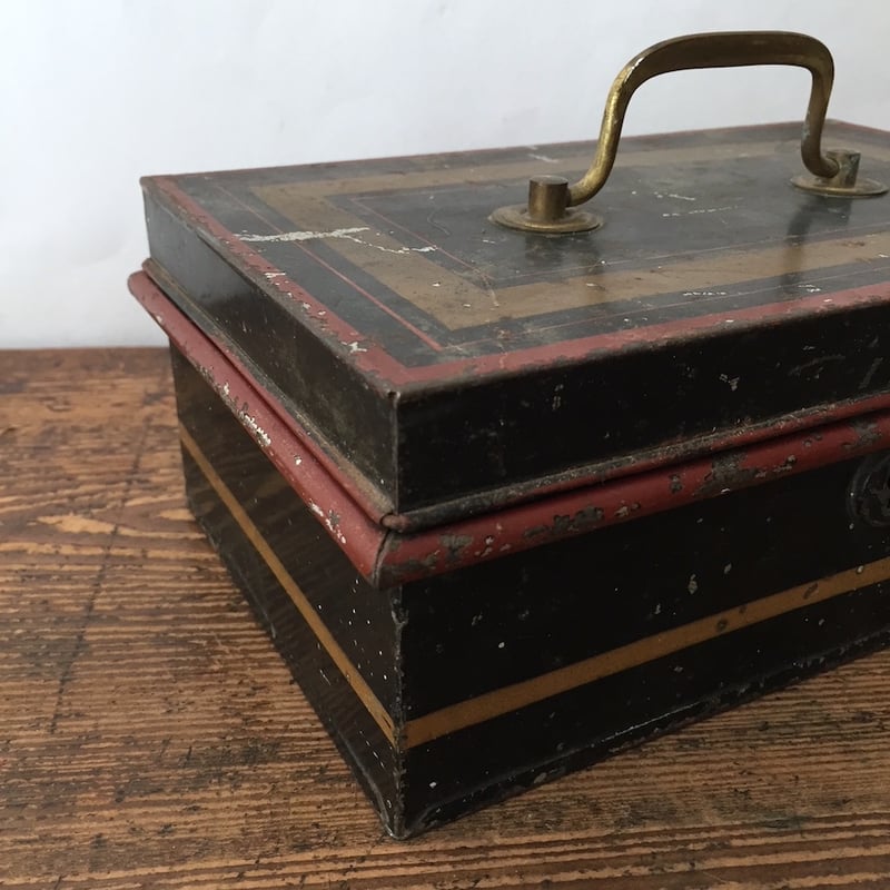 cash box / アンティークメタルキャッシュボックス | cocon