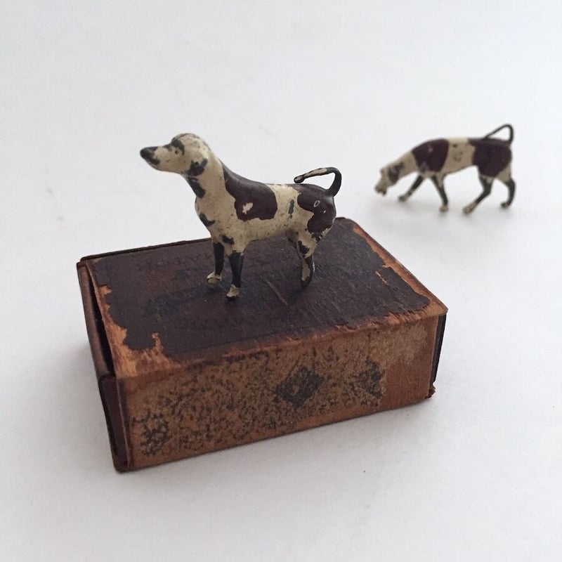 ビンテージEnesco製 Big eye Dog 置物 陶器 犬 フィギュリン ビンテージEnesco製 Big eye Dogペン立て 陶器 犬 フィギュリン