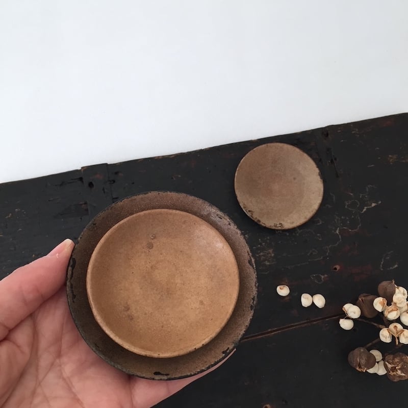 灯明皿 / 油皿 黄瀬戸皿 豆皿 | cocon 灯明皿 / 油皿 黄瀬戸皿 豆皿 | cocon