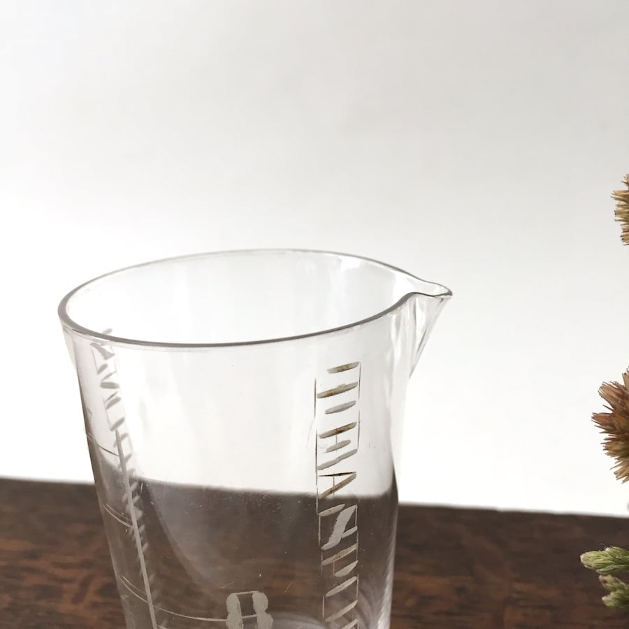 measure glass / アンティークメジャーグラス | cocon